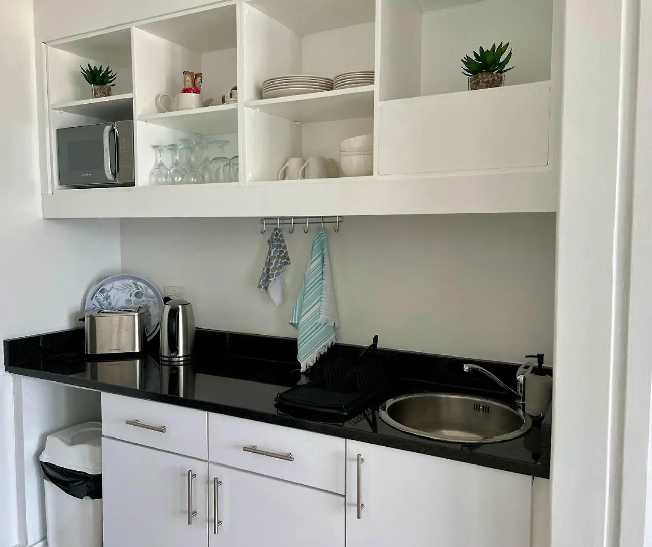 Sunset Accommodation Cape Town Aparthotel