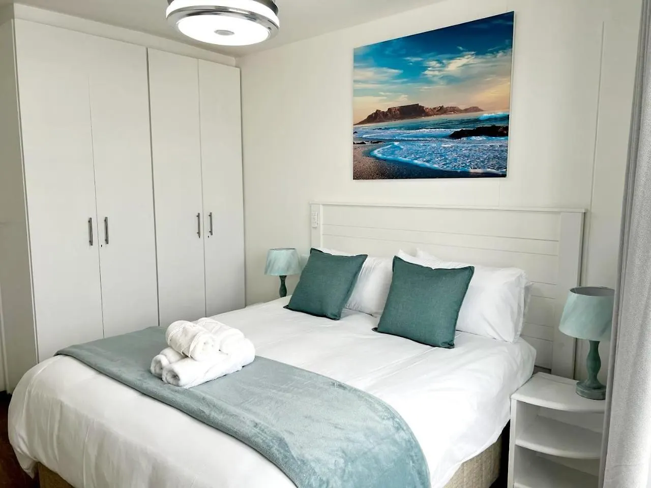 Sunset Accommodation Cape Town Aparthotel