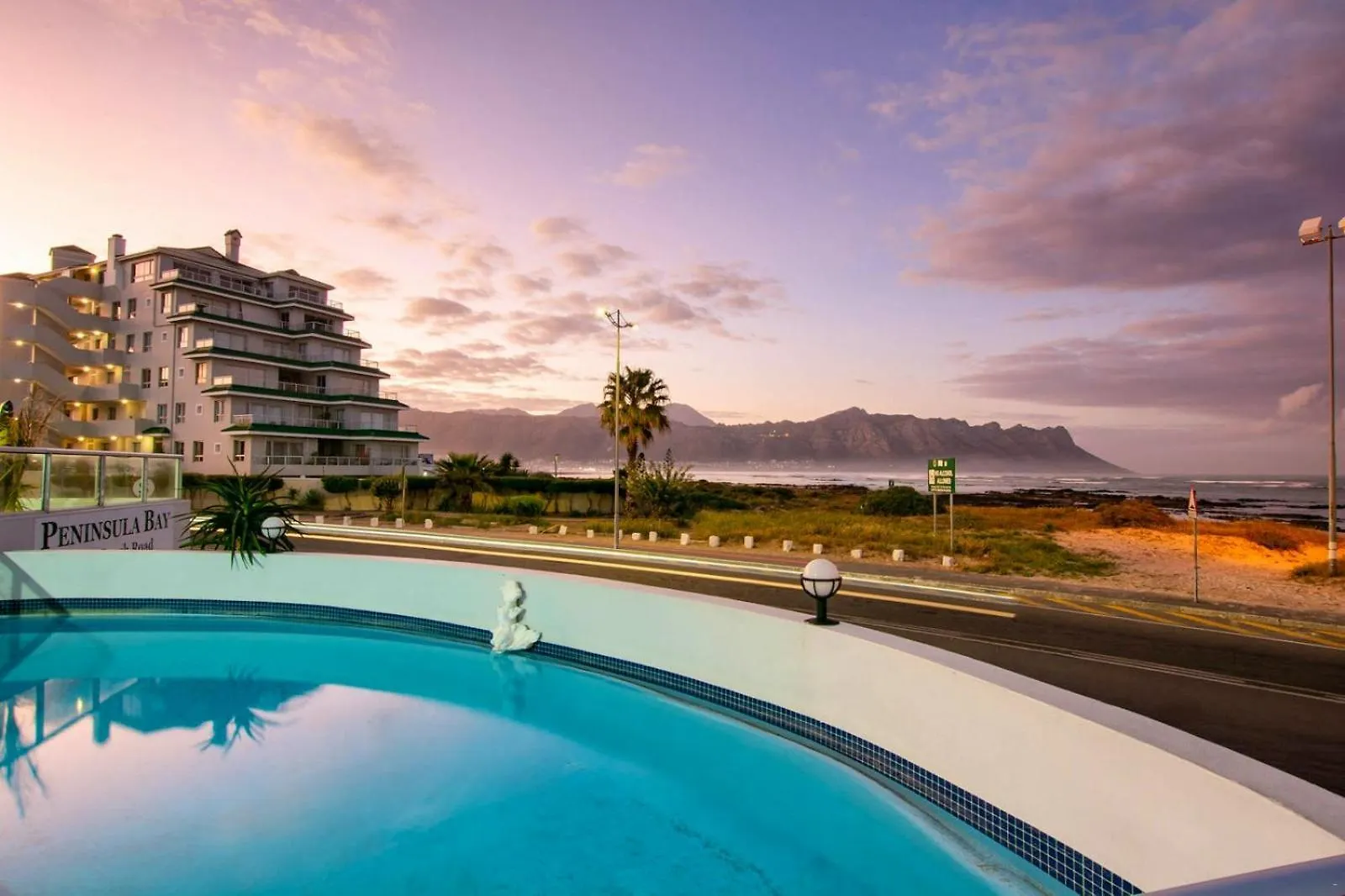 Aparthotel Sunset Accommodation Cape Town
